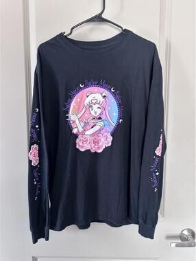 Hot Topic Sailor Moon Black Long Sleeve Shirt Size Large